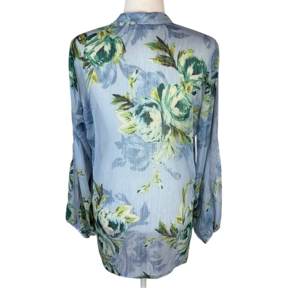 Susan Graver Blue Floral Lightweight Blouse Size Small - Picture 4 of 8